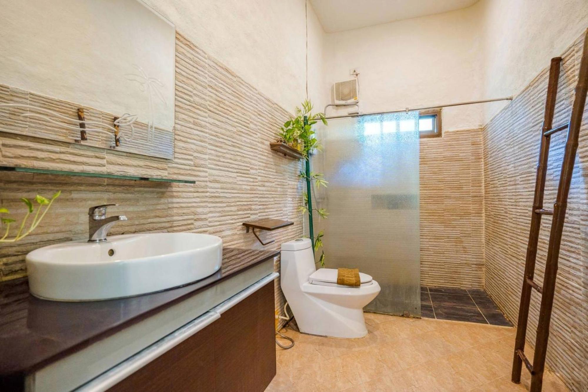 Huahin I-Din Poolvilla: Nature Retreat with Mountain Views Exterior photo
