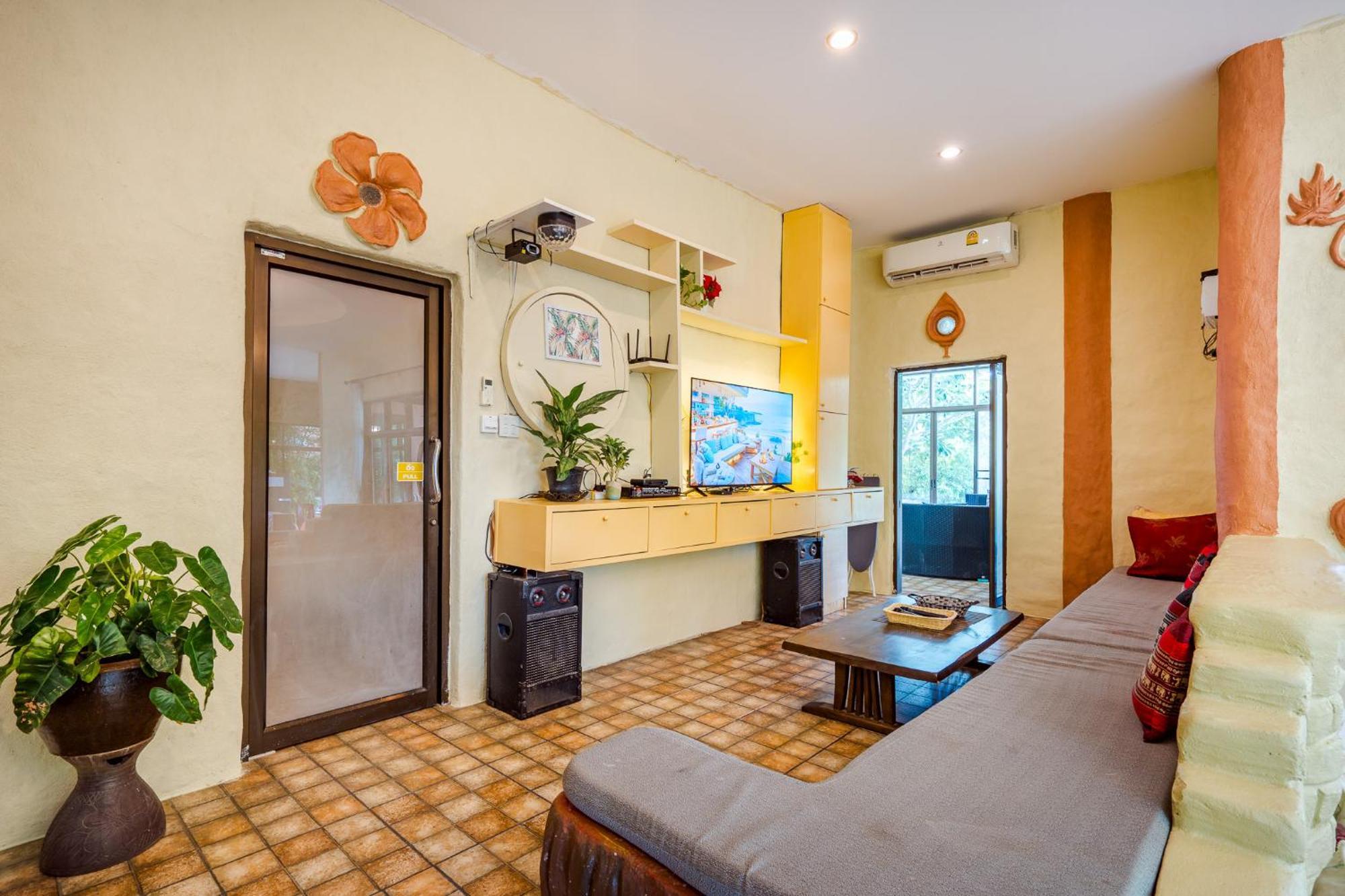 Huahin I-Din Poolvilla: Nature Retreat with Mountain Views Exterior photo